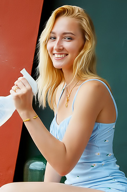 Kelly Collins In Cute Freckles